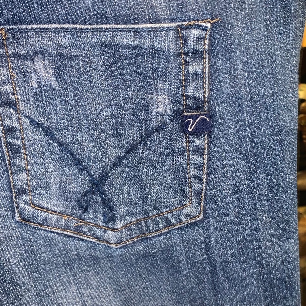 Jeans - Picture 2 of 6